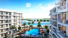 Modern Waterfront | Ideal Investment | End-User