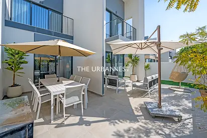 VOT | End Unit | Prime Location | Negotiable