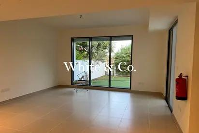 Vacant | Large Plot Size | Near Amenities