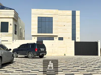 فرصة العمر تلك بيت بعجمان تملك حر ويورث مدى الحياه تشطيب راقى مع مساحه خارجية كبير مباشر على شارع الشيخ محمد بن زايد.