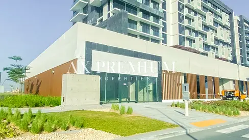 Strong Footfall | Crystal Lagoon View I G Floor- Road facing