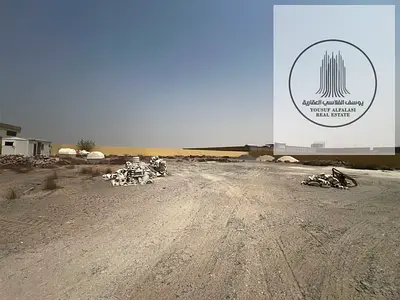 For rent in Umm Al Quwain Hawtah area 60 thousand square price 730 thousand negotiable