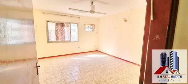 Offer Of The Day Specious Studio Apartment Close Kitchen Near To Family Park Just 20K