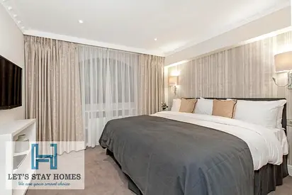 Luxury Redefined | Pool | Fully Equipped Gym | Housekeeping | Free Parking | 24/7 Concierge I Free Cleaning