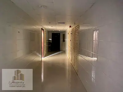 بناية تجاري سكني للبيع للتملك الحر للعرب بامارة الشارقة الحوشي