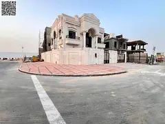 Villa with all registration and ownership fees included, on the main street, ready to move in, in on