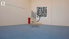 Warehouse for rent in Umm Al Thuoob Industria