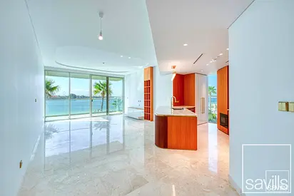 Full Sea Views | Brand New | Beachfront Living