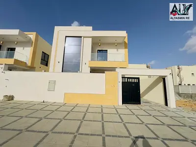 للبيع فيلا فاخرة جاهزة للسكن في الزاهية – أمام الحديقة والمسجد | 4 غرف ماستر | تشطيبات فندقية | سعر مميز