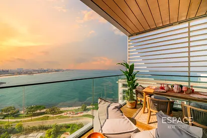 Fully Upgraded | Vacant | Stunning Views