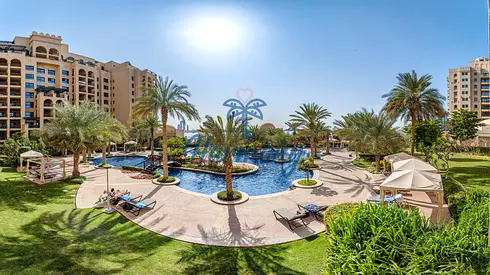 Sea View | UPGRADED 2-Bedroom | Fairmont 5* Beach, Pool, Gym