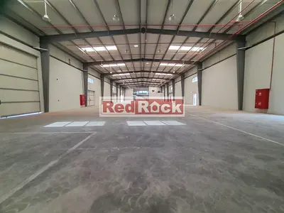 Spacious Piller Free Warehouse with 56 KW