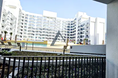 Spacious Studio | Prime Location | Modern Living