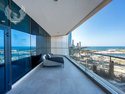 Skyline Luxury| Open sea Views| Exclusive Amenities