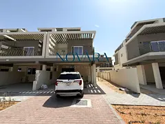 GENUINE RESALE | 3BR+ Roof | SPACIOUS LAYOUT TH12-E | Handover Soon | B2B | Corner L Shape Garden