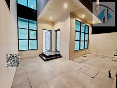 Villa with all registration and ownership fees included. 3 floors, 5 bedrooms, ready to move in, in