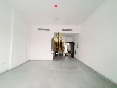 600+ SQUARE FEET STUDIO ~ SEPARATE KITCHEN ~ MODERN LAYOUT