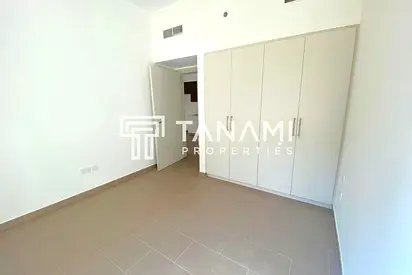 Unfurnished | Brand New | Bright and Spacious