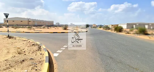 For sale directly from the owner corner  in Umm Al-Thoob foreign new sanya in ummalqween 43594 sqft