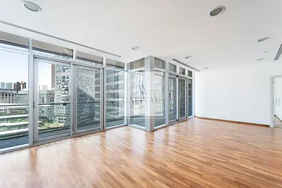 High Floor 3BR | DIFC Skyline View | Vacant