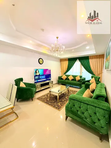 الشارقه الخان شقه3 غرف وصاله ومطبخ و3حمام