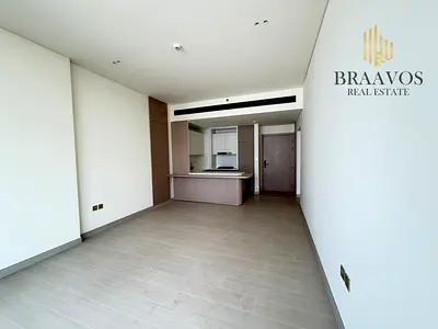 CHILLER FREE | SMART HOME | VACANT | BRAND NEW