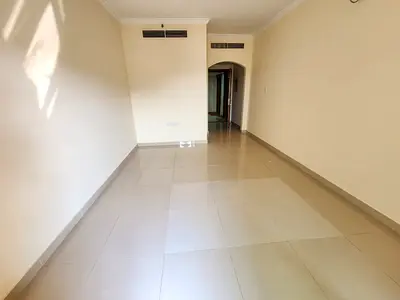 Spacious // Luxury and Lavish 1BHK Apartment with Balcony Parking and 2Washroom Prime Location Available