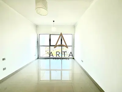 VACANT NOW | STUNNING VIEW | NATURAL LIGHT