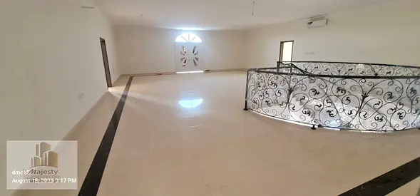 فيلا للبيع في الشارقة منطقة الطلاع