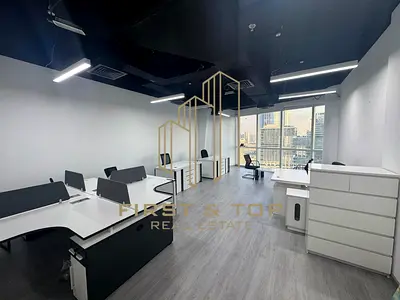 Unfurnished | Canal View | High Floor