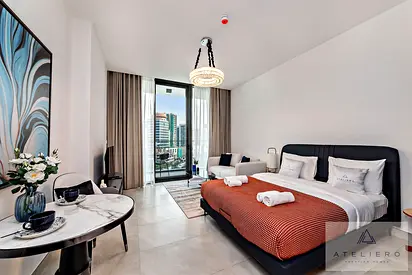 Modern Studio at Paragon with City View