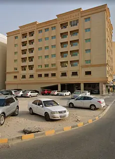 Spacious 3 BHK apartment direct from Owner in Muweilah Commercial with free parking