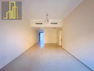 Spacious 1BHK with MASTER ROOM parking