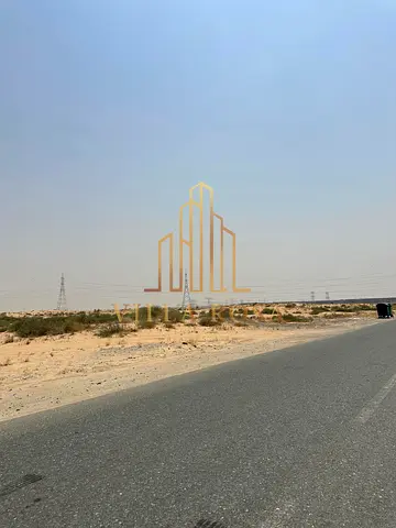 للبيع قطعة ارض موقع مميزعلى شارع 24