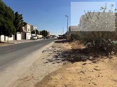 near to palace and alnoof