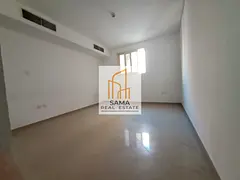 SPACIOUS 1 BHK WITH CENTRAL AC N HIGE KITCHEN IN MUWIALLLAH CLOSE TO GALAXY MARKET RENT 30K