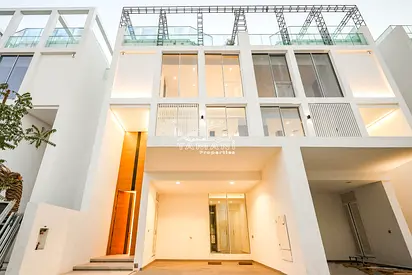 Ready to move in | Area Expert | Offer Now