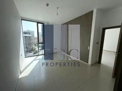 Community View Living | Spacious 2 Bhk | Balcony | Prime Layout