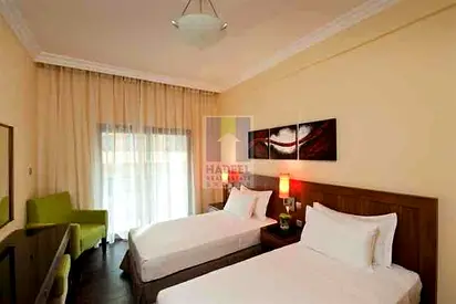 LARGE SIZE 2 BHK AVAILABLE VERY GOOD LOCATION