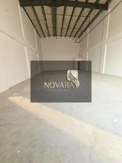 Showroom for rent, 2300 sq ft, on the main street in Al Jurf Industrial Area 3, 35 kW electricity, r