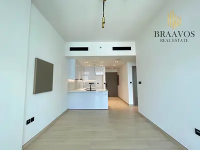 BRIGHT UNIT | READ TO MOVE | STYLISH APARTMENT
