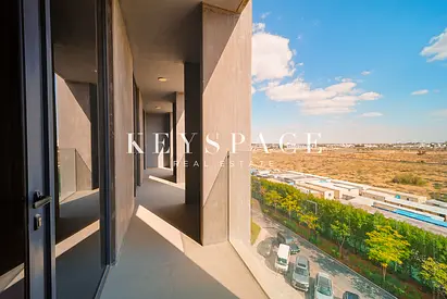 Stylish Contemporary Apartment | Hot Deal | Located in a Vibrant, Growing Community | Resale