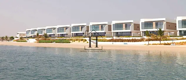 Beachfront Villa | 4 BR + Guest & Maid's Room | Clubhouse Access & Luxury Lifestyle