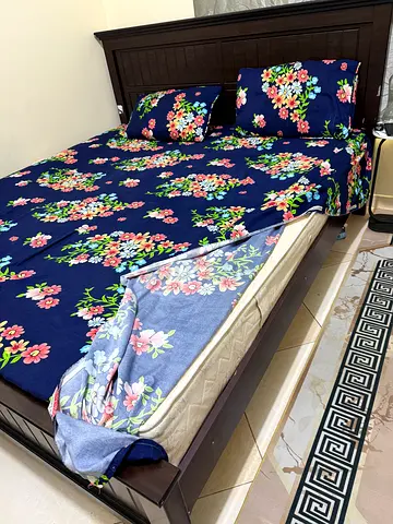 Elegant Floral Bed Set with Mattress