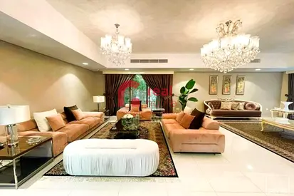 Lovely Villa | Prime Setting | Great Investment