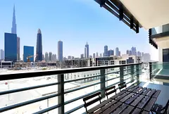 Enchanting Apartment With Incredible Skyline Views| Free full cleaning service