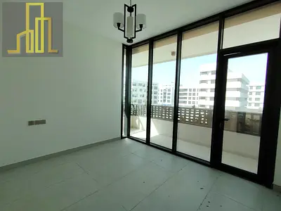 BRAND NEW BULLING luxury // 1BR // MODERN KITCHEN