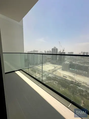 Modern 1BR Apartment | Pool & Gym | Prime Location