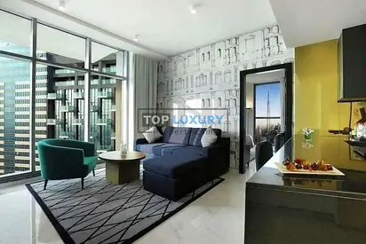 MOVE IN READY | PRIME LOCATION | MODERN LAYOUT