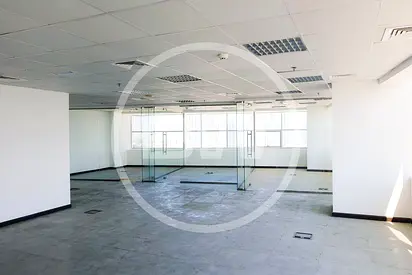 FITTED | GREAT SIZE | VACANT SOON | VIEWS